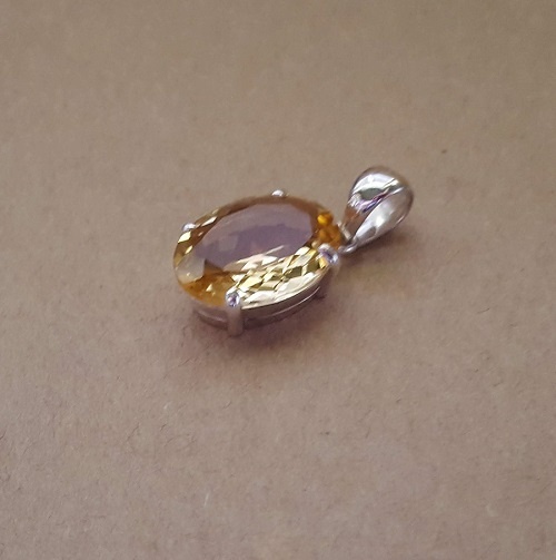 Citrine natural gemstone pendant in 