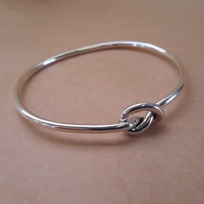 Bangle - KNOT - Sterling Silver