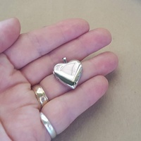 Heart shaped sterling silver plain locket for photos|online Australia